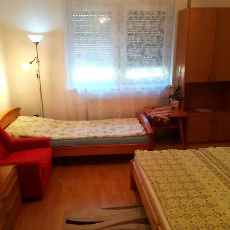 Leander Vendeghaz Apartman Balatonfüred